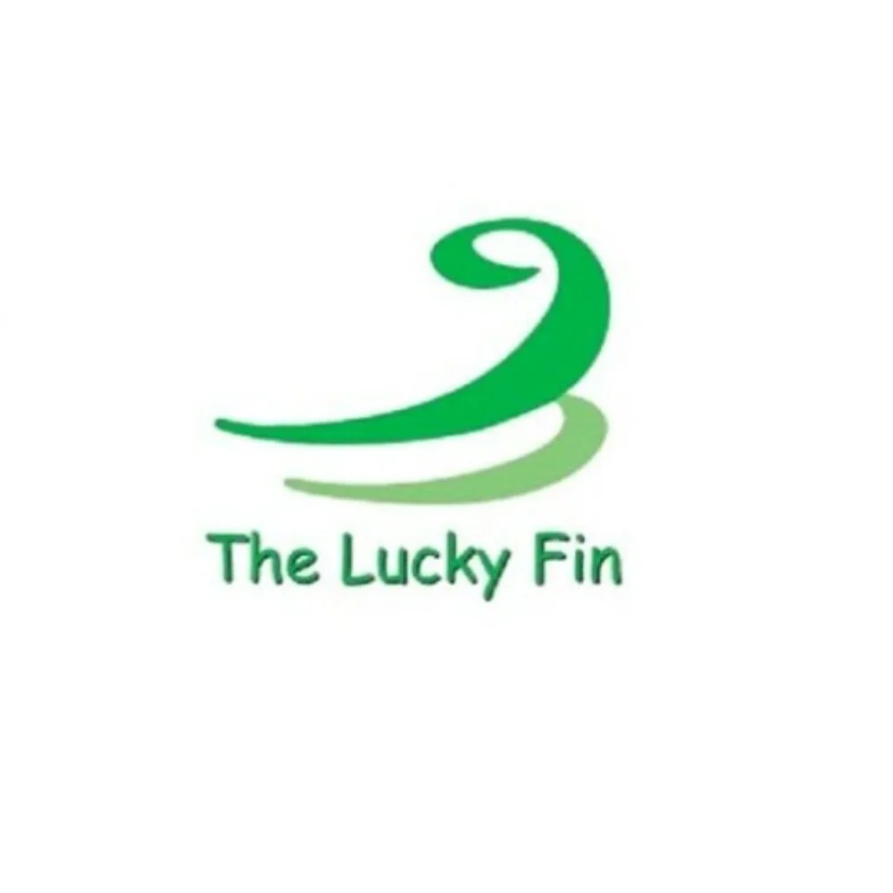 Vanessa Brantley Newton Holiday Design 8.5" Appetizer Decorative Stoneware Plate - Picture 5 of 5